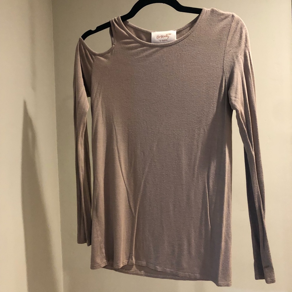 Open Shoulder Long Sleeve